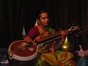 Bharathiya-vidya-bhawan-karthik-fine-arts-classical-music-Singers-Carnatic-Classical-Veena